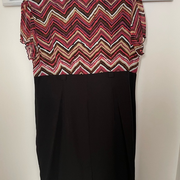 NWT dress - Picture 3 of 4